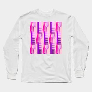 comb and brush 4 Long Sleeve T-Shirt